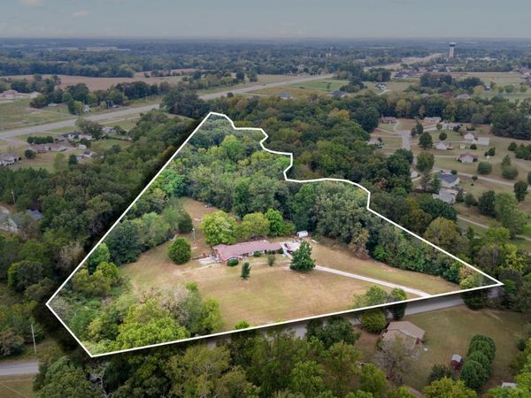 4358 Old Highway 431 , Greenbrier, TN 37073