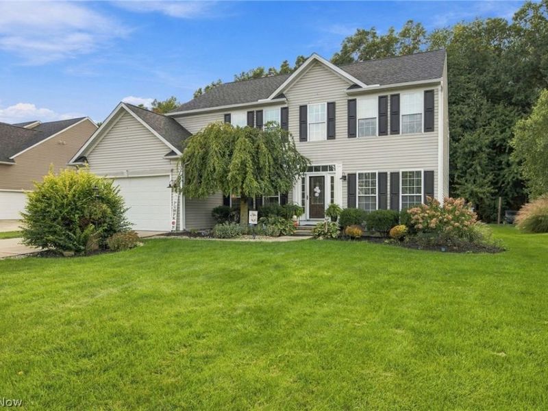 9192 Stonebriar Lane, North Ridgeville, OH 44039 Photo 1