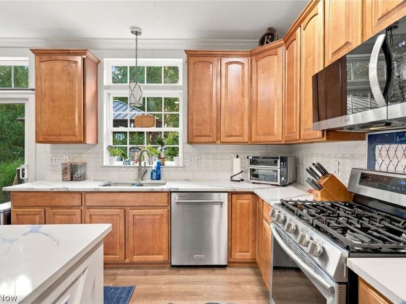 9192 Stonebriar Lane, North Ridgeville, OH 44039 Photo 15