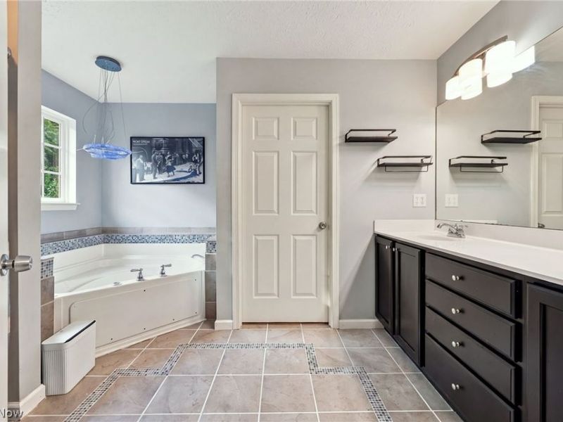 9192 Stonebriar Lane, North Ridgeville, OH 44039 Photo 37