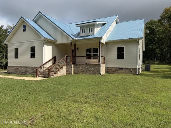 520 Gray Rock View, Pikeville, TN 37367