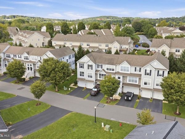 401 HEATHER WAY, MORGANTOWN, PA 19543