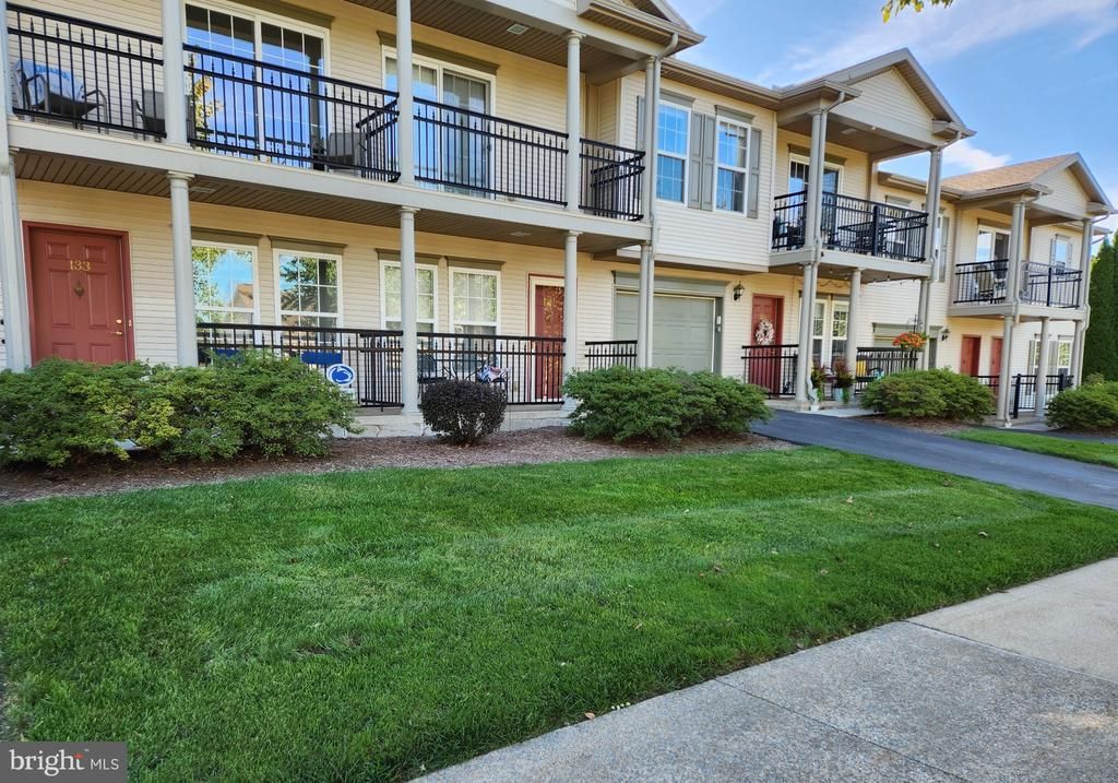133 PRESIDENTS DRIVE, STATE COLLEGE, PA 16803