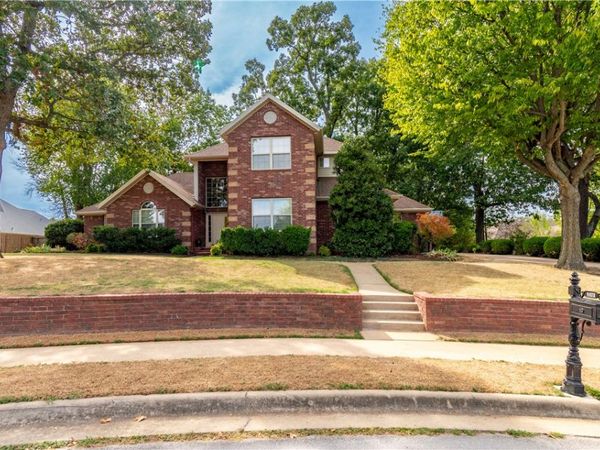 4473 W Castlebury Lane , Fayetteville, AR 72704