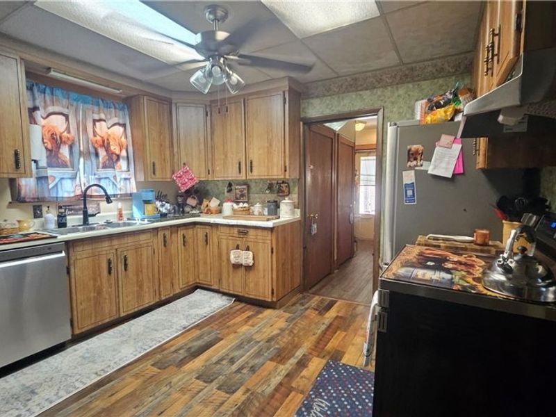 839 W Vine Street, Martins Ferry, OH 43935 Photo 17