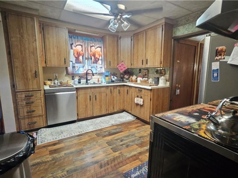 839 W Vine Street, Martins Ferry, OH 43935 Photo 19