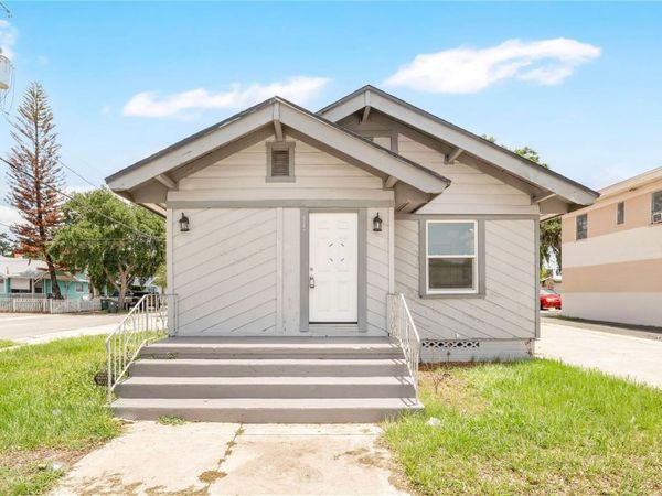 547 N RIDGEWOOD AVENUE , DAYTONA BEACH, FL 32114
