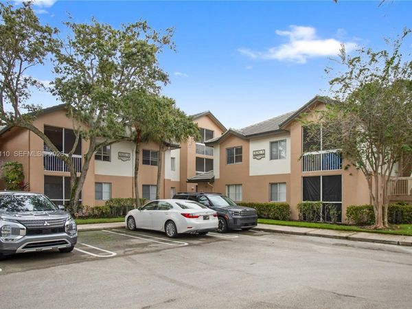 9833 Westview Dr , Unit 835, Coral Springs, FL 33076