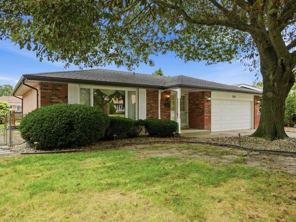 814 E 168th Street , South Holland, IL 60473