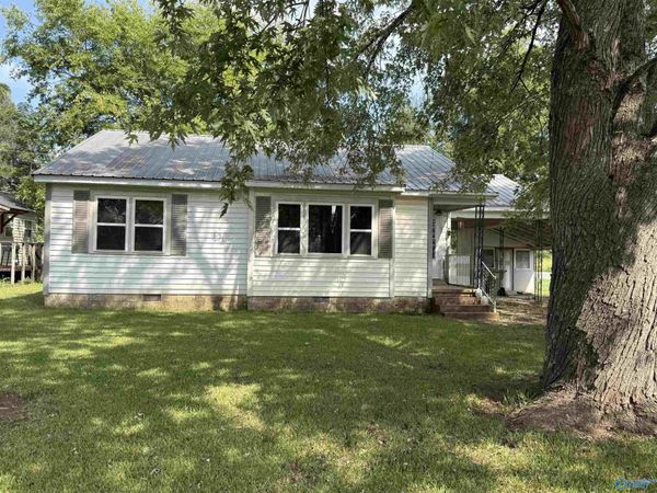755 North Street, Moulton, AL 35650