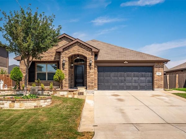 303 Triple Crown Lane , Ponder, TX 76259