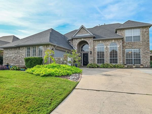 2821 Meadow Green Drive, Flower Mound, TX 75022
