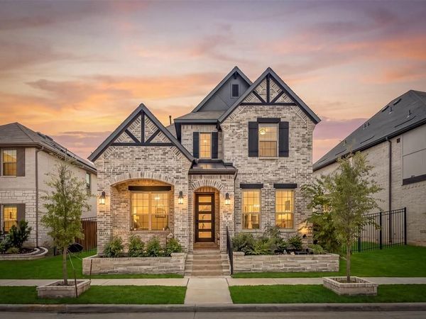 1434 Cypress Thorn Drive, Arlington, TX 76005