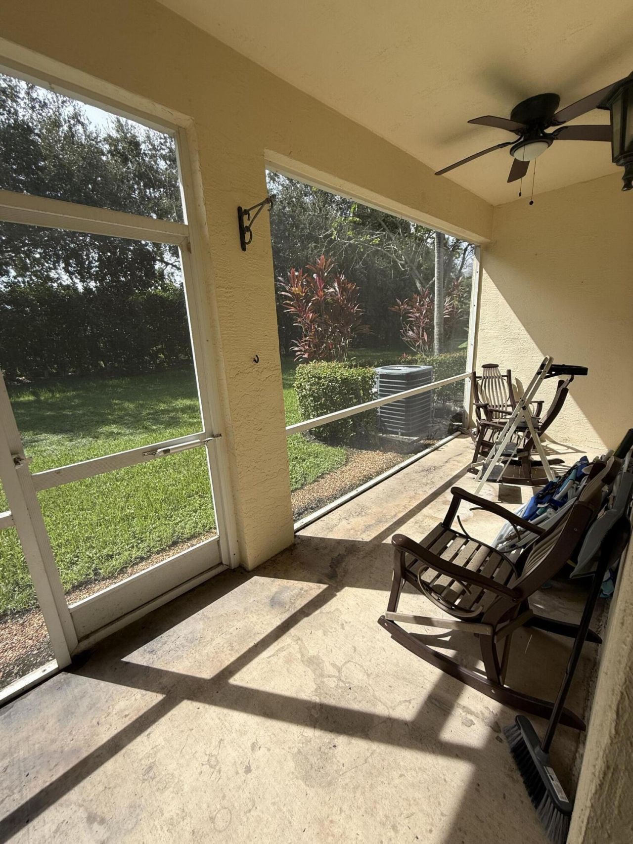 2405 Windjammer Way, West Palm Beach, FL 33411 Photo