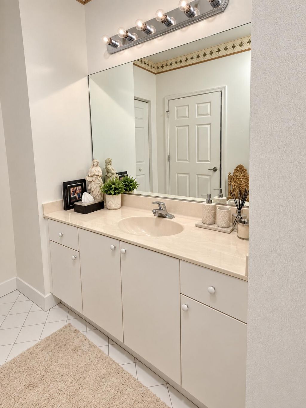 2405 Windjammer Way, West Palm Beach, FL 33411 Photo