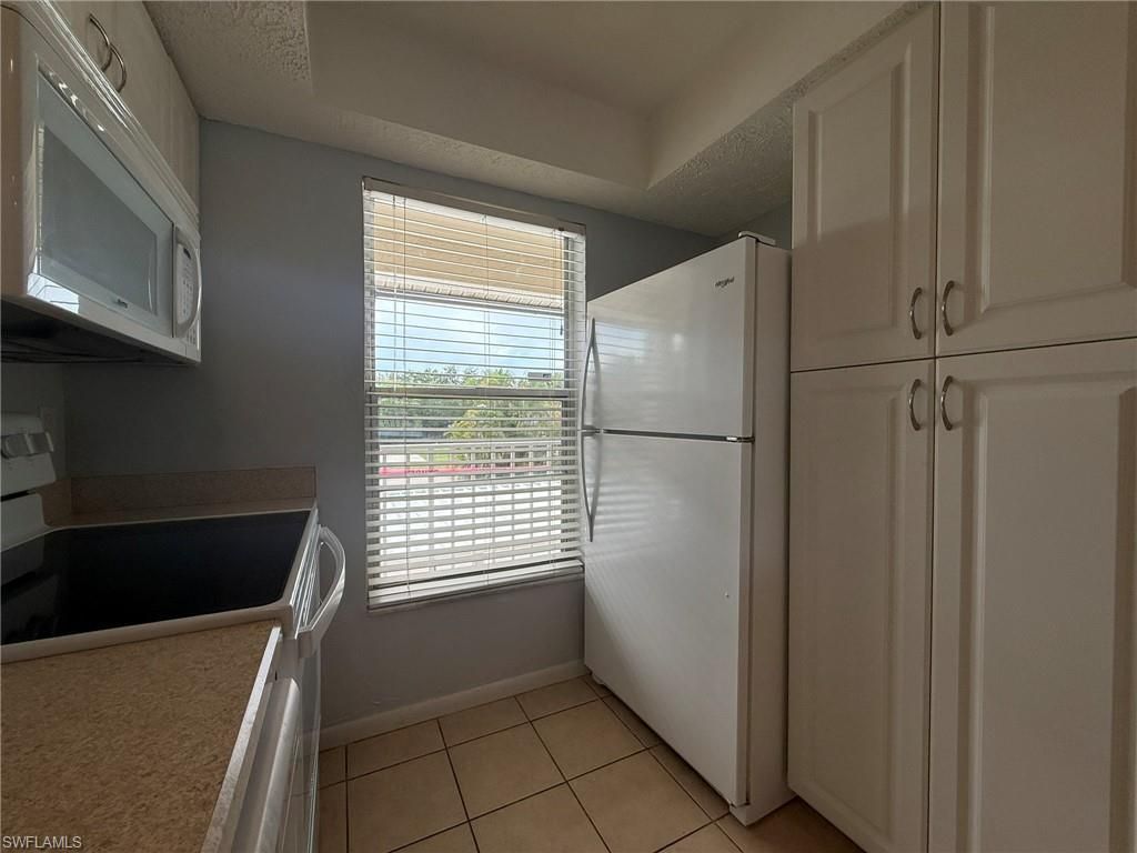 16251 Dublin Cir , Unit 204, Fort Myers, FL 33908 Photo