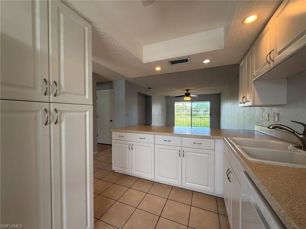 16251 Dublin Cir , Unit 204, Fort Myers, FL 33908 Photo
