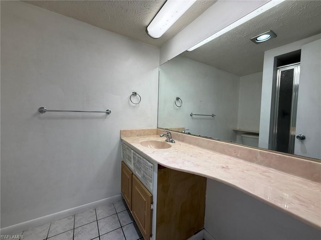 16251 Dublin Cir , Unit 204, Fort Myers, FL 33908 Photo
