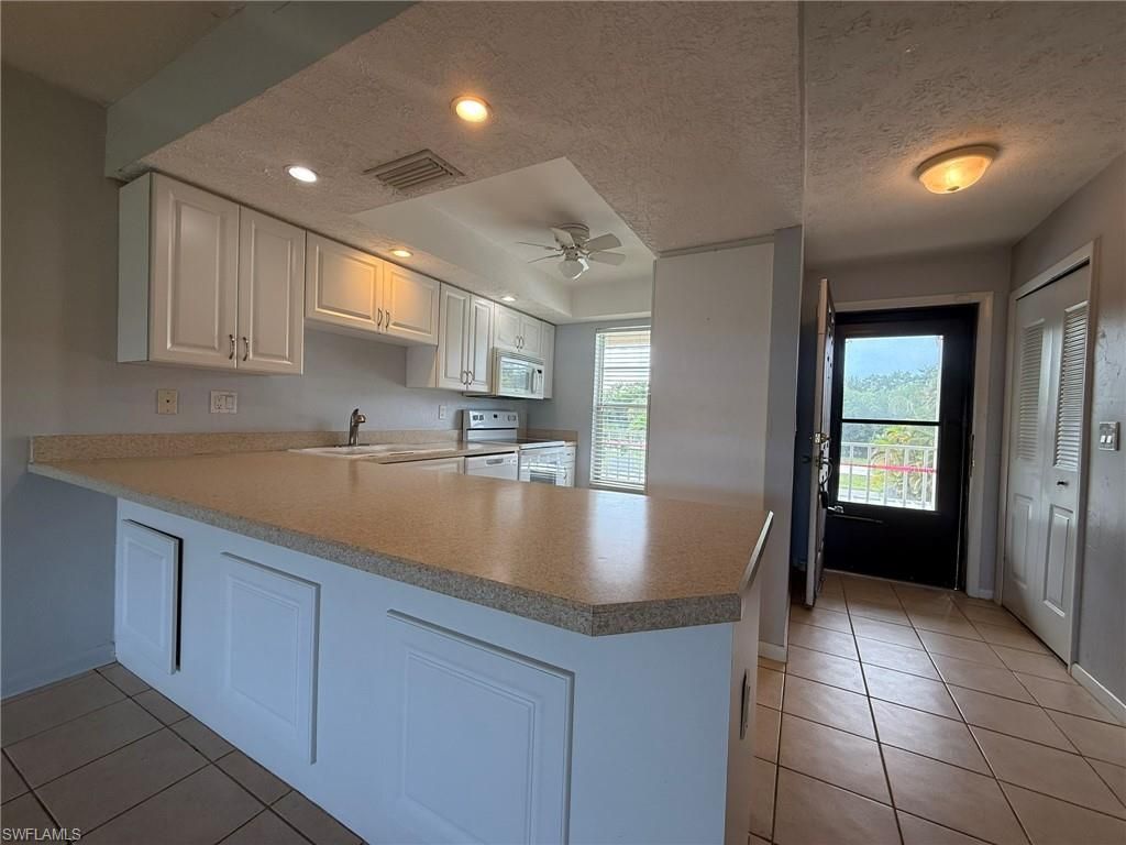 16251 Dublin Cir , Unit 204, Fort Myers, FL 33908 Photo