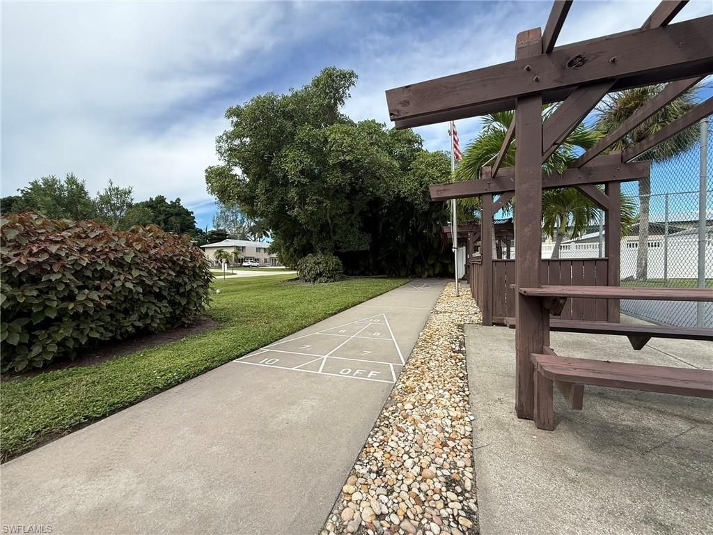16251 Dublin Cir , Unit 204, Fort Myers, FL 33908 Photo
