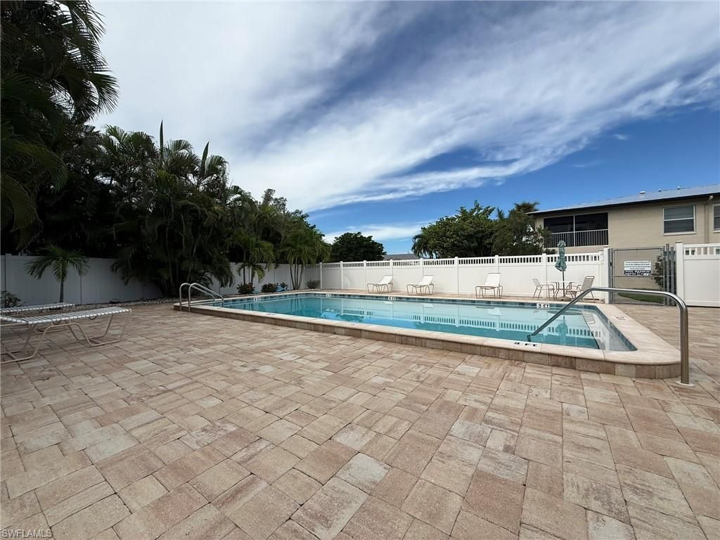 16251 Dublin Cir , Unit 204, Fort Myers, FL 33908 Photo
