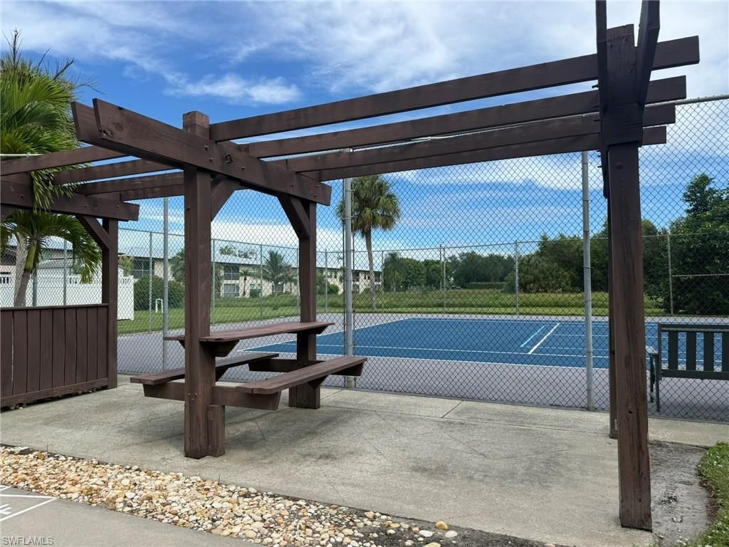 16251 Dublin Cir , Unit 204, Fort Myers, FL 33908 Photo
