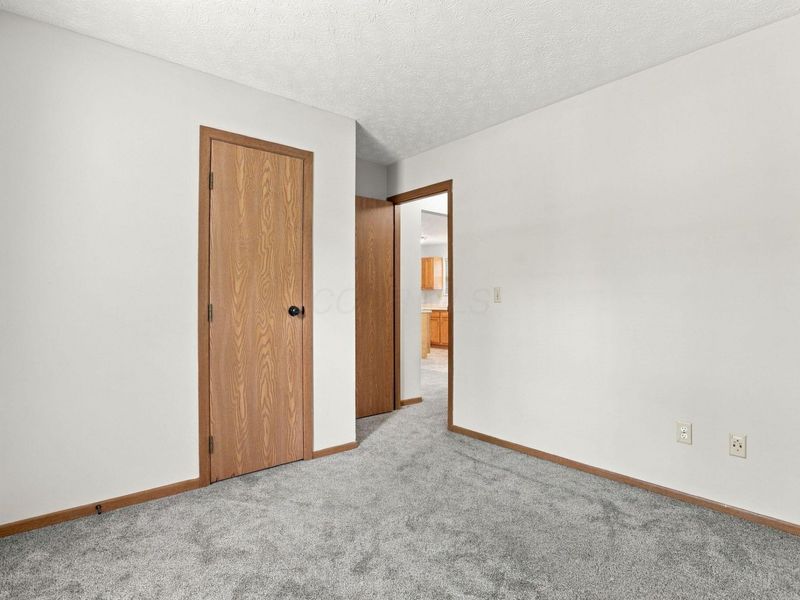 8847 Hornsea Drive, Powell, OH 43065 Photo 24