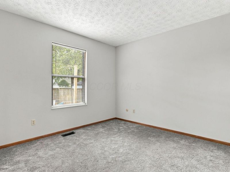 8847 Hornsea Drive, Powell, OH 43065 Photo 25