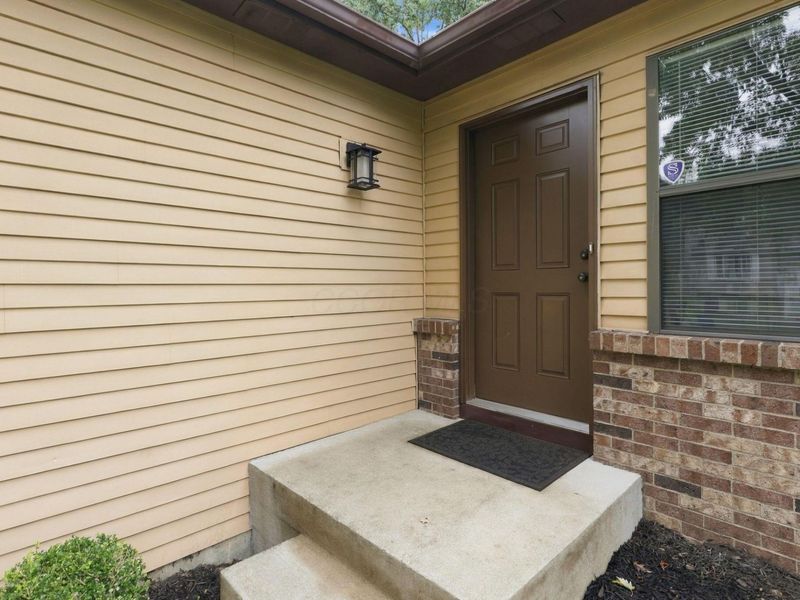 8847 Hornsea Drive, Powell, OH 43065 Photo 3
