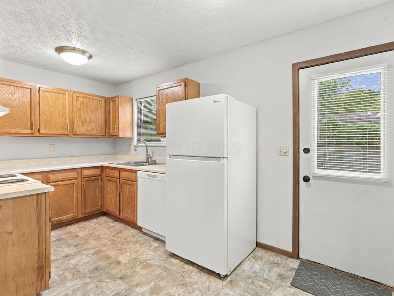 8847 Hornsea Drive, Powell, OH 43065 Photo 8