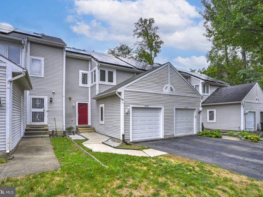 4757 Summertime Drive, Oxon Hill, MD 20745 Main Photo