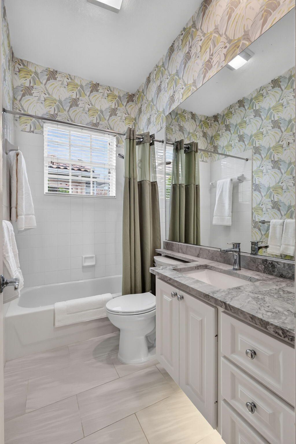 7605 Red River Road W, Unit Rear-Round, West Palm Beach, FL 33411 Photo