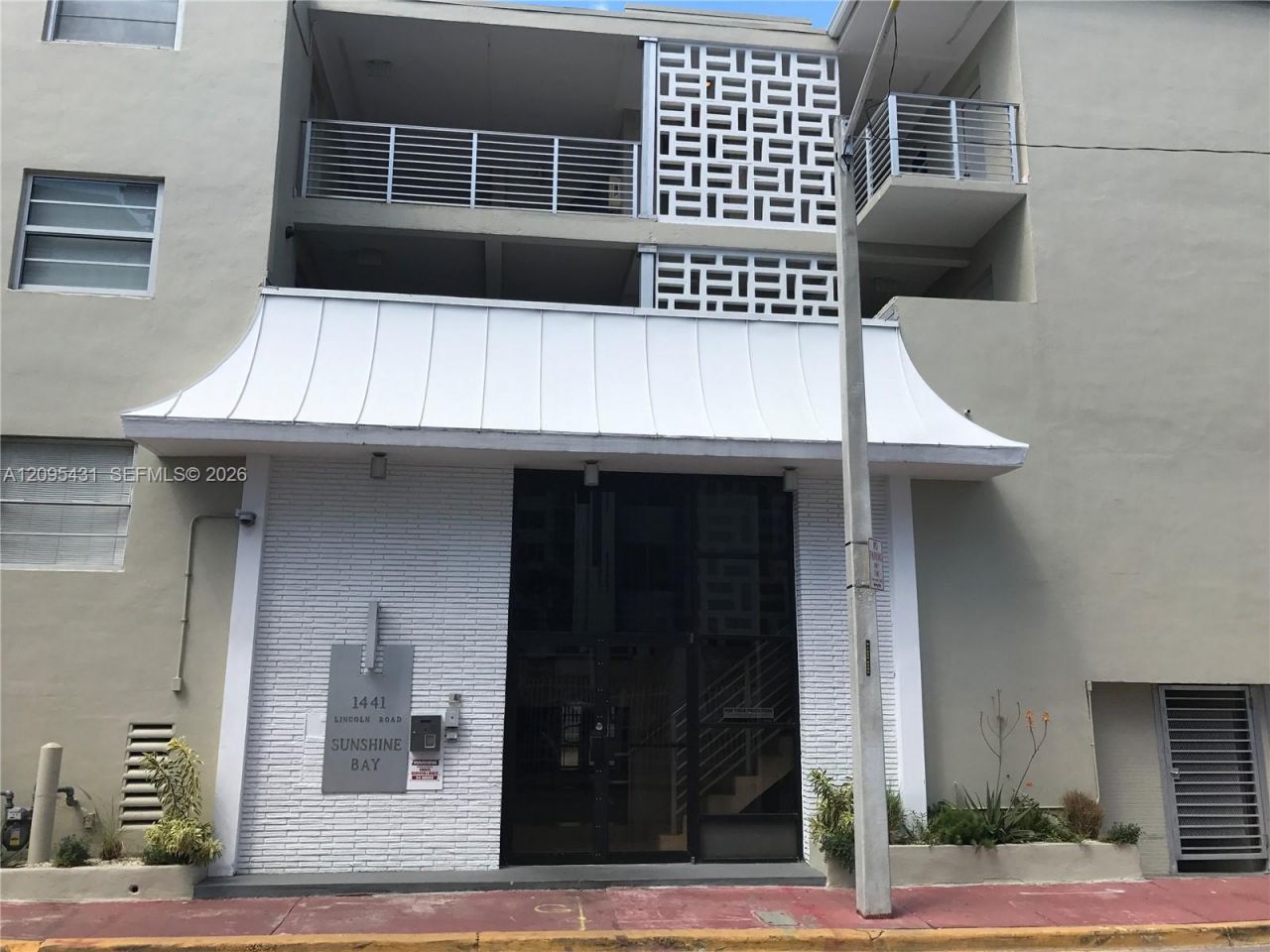1441 Lincoln Rd , Unit 216, Miami Beach, FL 33139 Photo