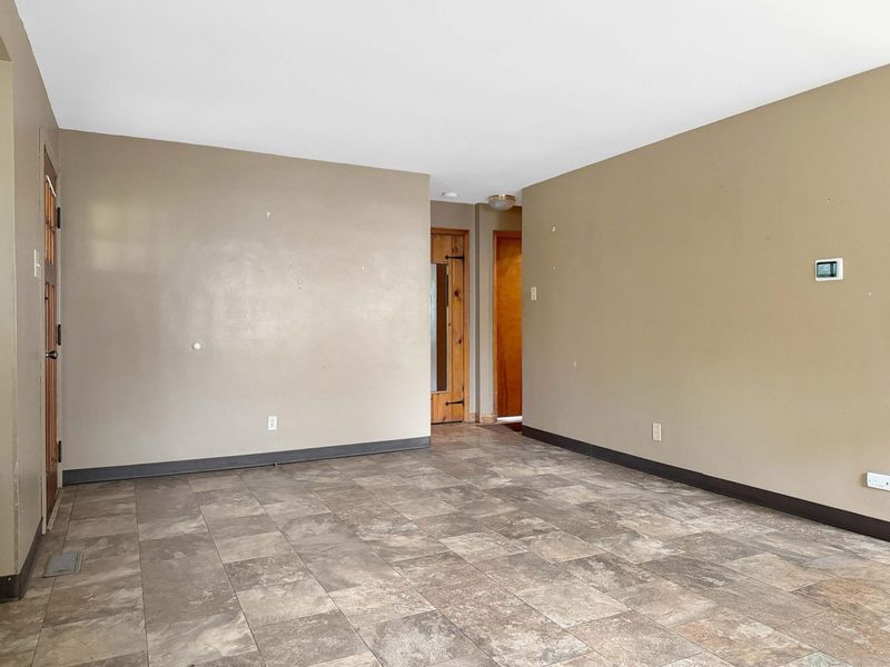 365 Henry Street, Urbana, OH 43078 Photo 11