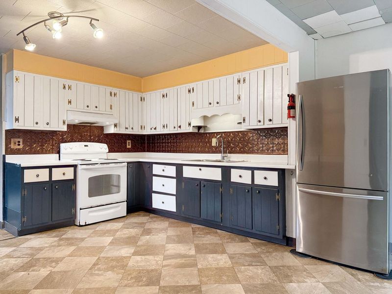 365 Henry Street, Urbana, OH 43078 Photo 15