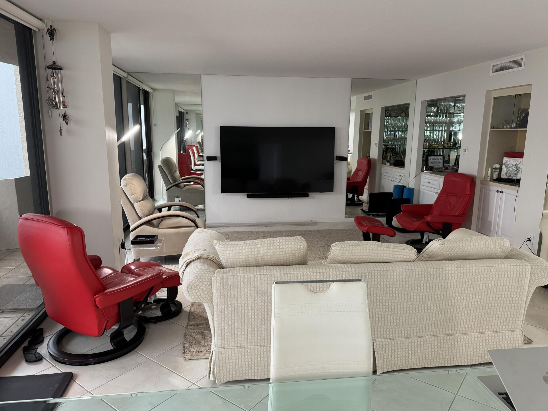 4200 N Ocean Drive, Unit 2-1705, Singer Island, FL 33404 Photo