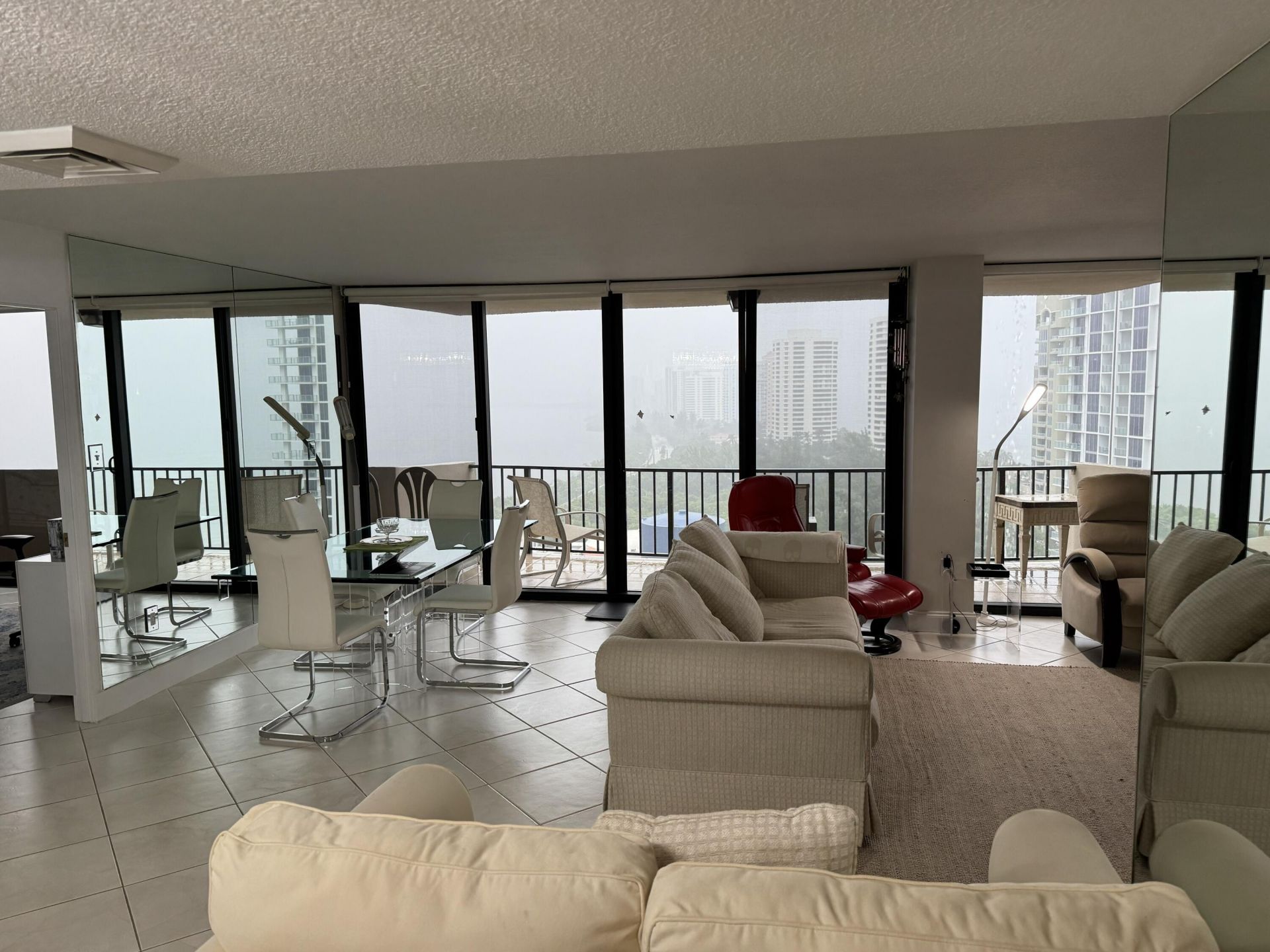 4200 N Ocean Drive, Unit 2-1705, Singer Island, FL 33404 Photo