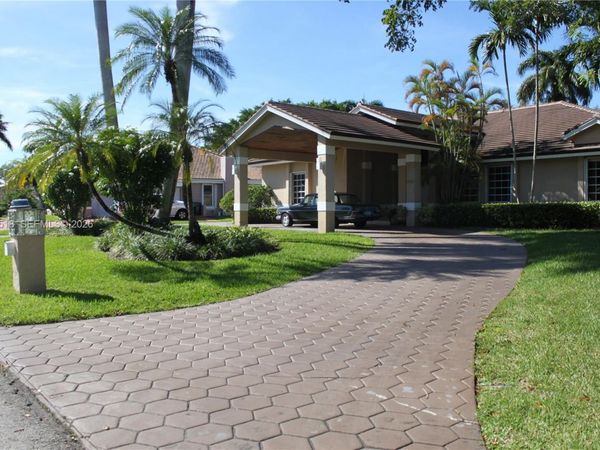 Palmetto Bay, FL 33157