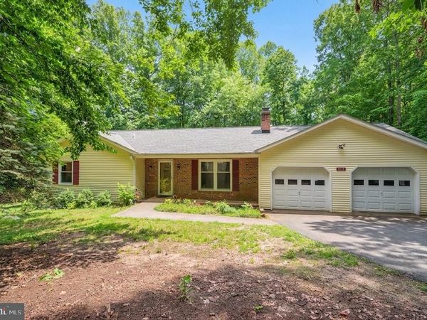 679 CROPP ROAD , FREDERICKSBURG, VA 22406