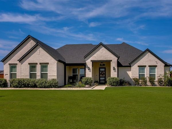 1730 Blackfoot Parkway, Waxahachie, TX 75165