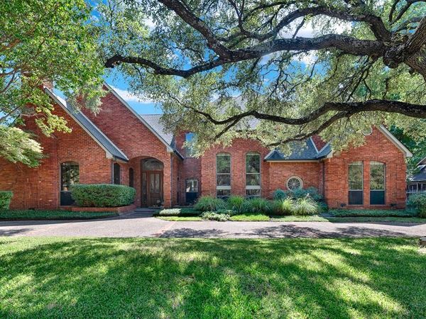 4824 Briargrove Lane, Dallas, TX 75287
