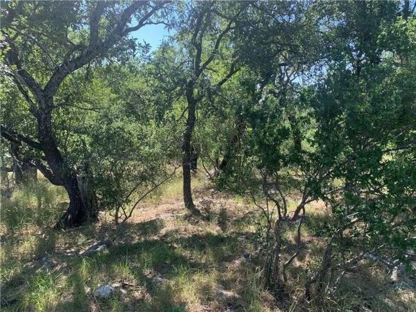 702 Deep Shadows DR, Horseshoe Bay, TX 78657