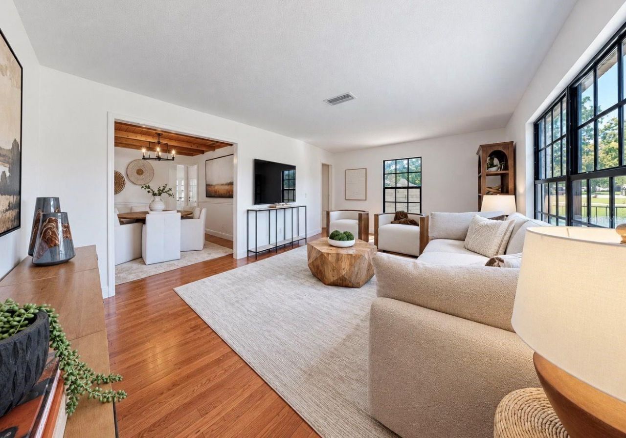 2818 Springdell Circle , Valrico, FL 33596 Photo