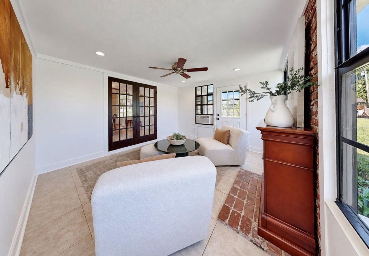 2818 Springdell Circle , Valrico, FL 33596 Photo