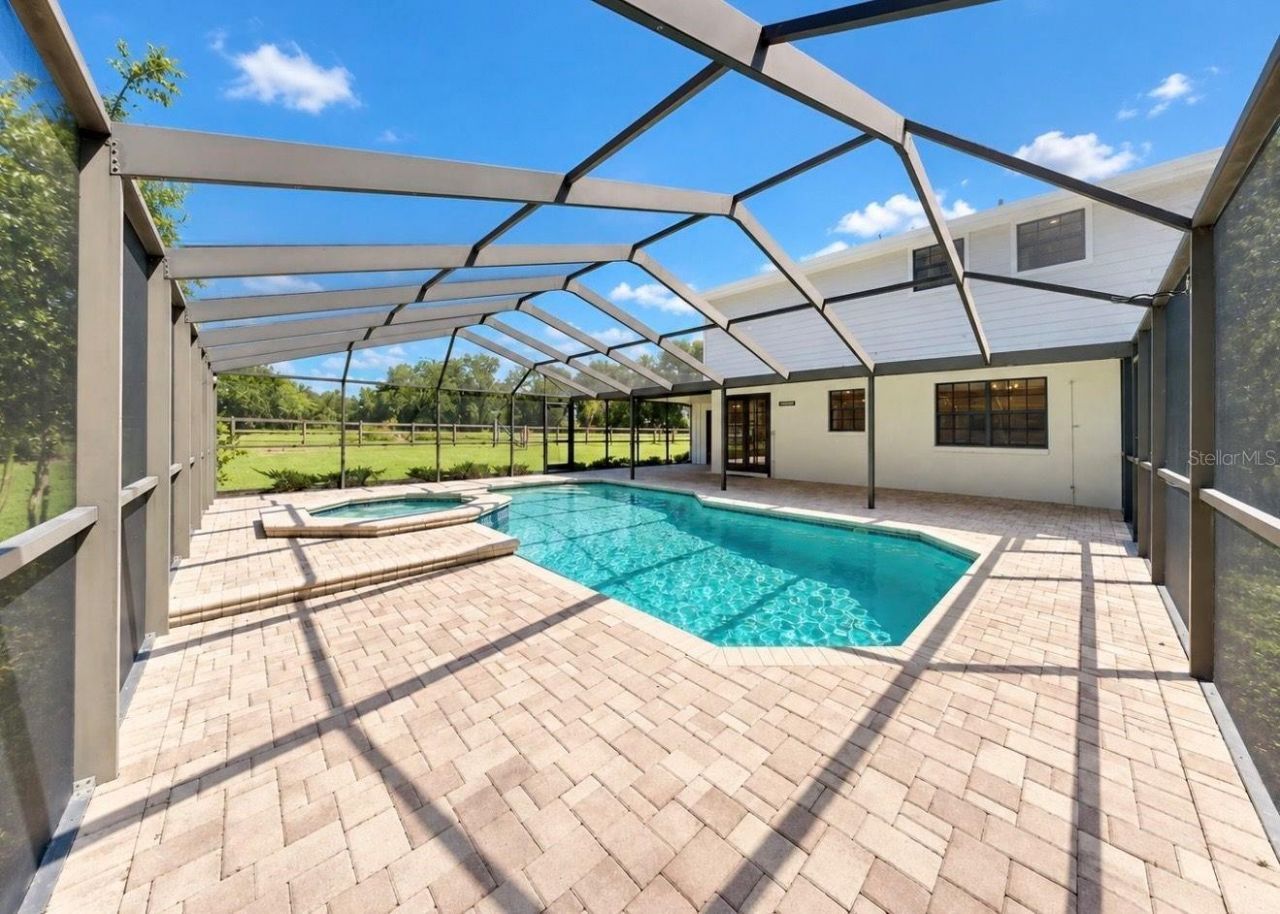 2818 Springdell Circle , Valrico, FL 33596 Photo