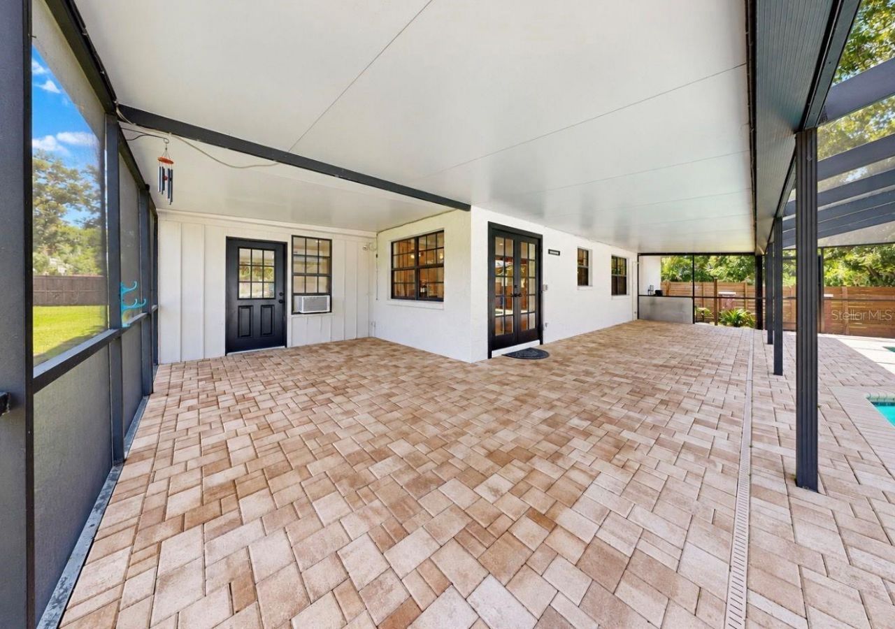 2818 Springdell Circle , Valrico, FL 33596 Photo