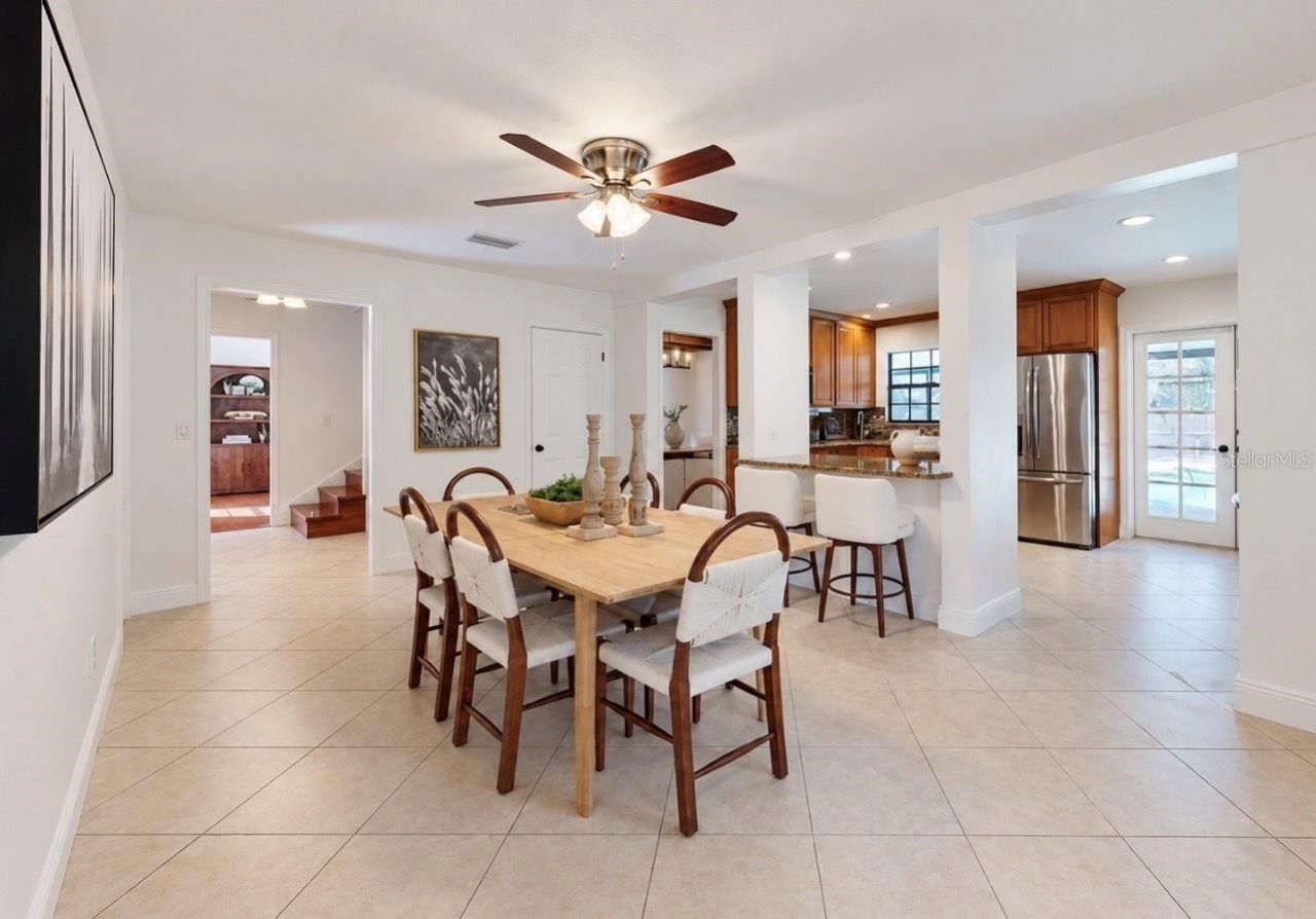2818 Springdell Circle , Valrico, FL 33596 Photo