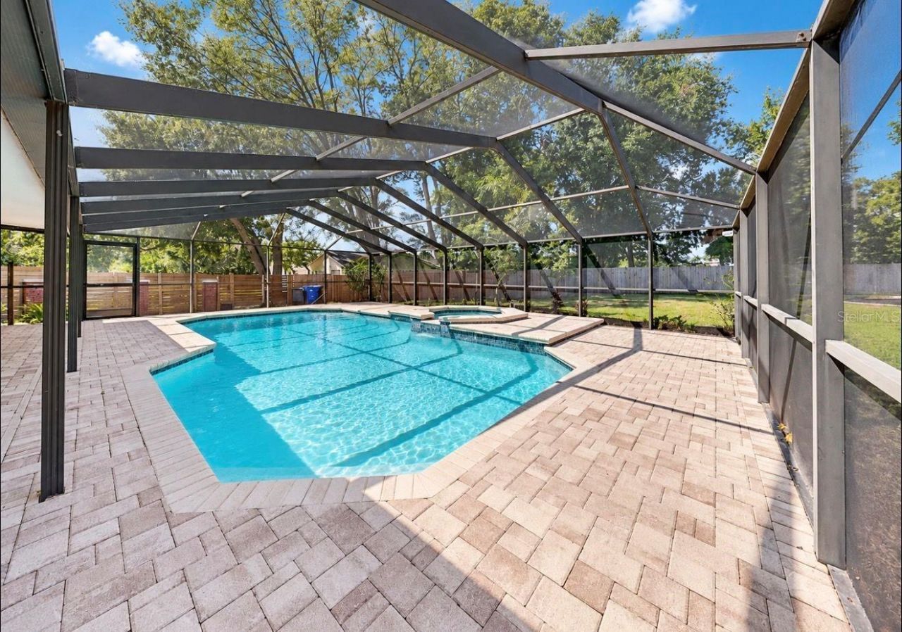 2818 Springdell Circle , Valrico, FL 33596 Photo