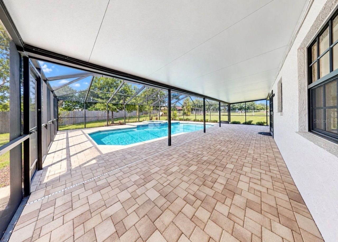 2818 Springdell Circle , Valrico, FL 33596 Photo