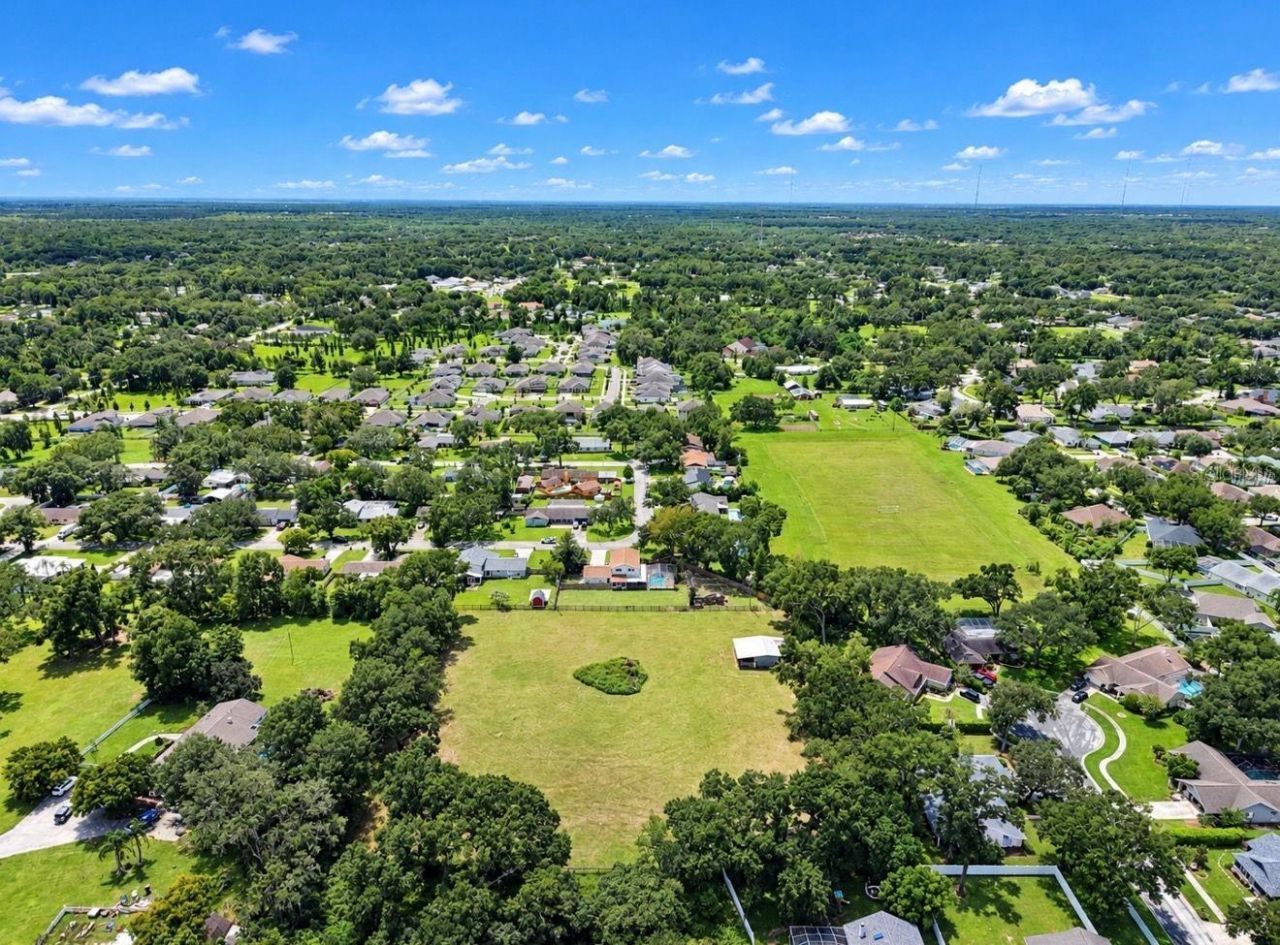 2818 Springdell Circle , Valrico, FL 33596 Photo